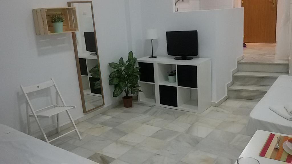 Apartament Calle Eduardo Ocon *